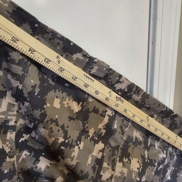 PCS Pursuit Combat Systems Paintball Digital Camo Shirt Size XL Long Sleeve - Picture 9 of 10